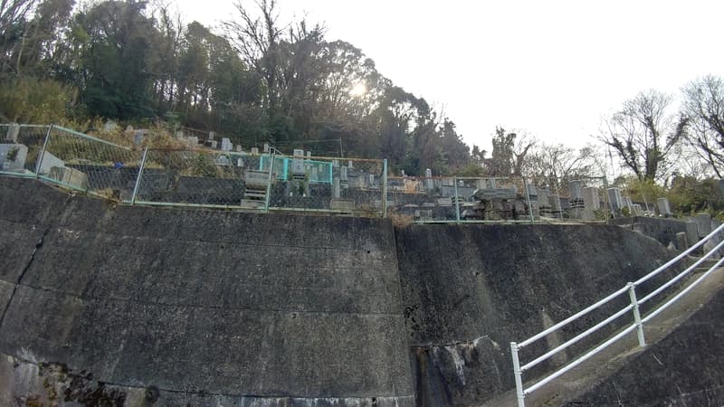 福山市内海町町共用墓地