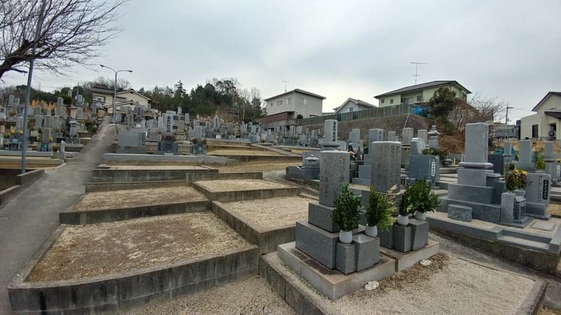 福山市坪生町川原山墓苑