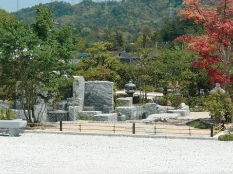 美鈴極楽墓園