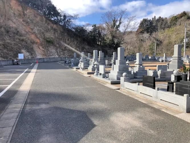 ゆめみの墓苑
