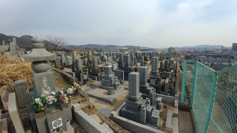 福山市営 東深津町鳥越共用墓地