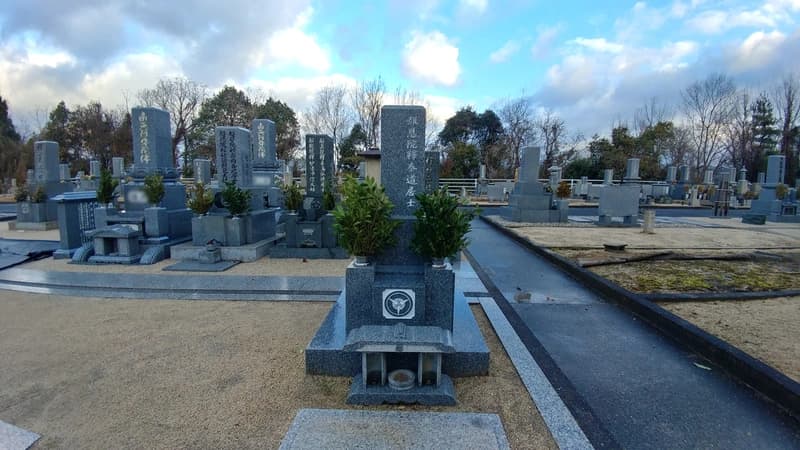 福山市福田墓苑