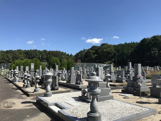 三次市黄幡墓地