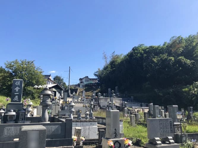 三次市畠敷墓地