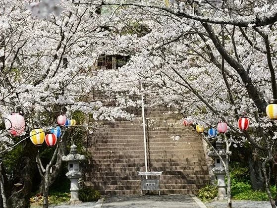 宇部護国神社納骨堂