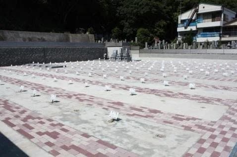 伊賀霊園