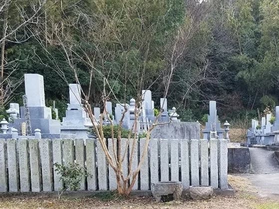 興禅寺墓地
