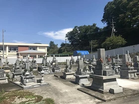 美馬市営 猪尻墓地