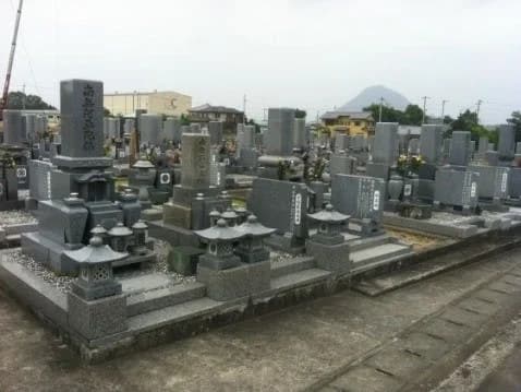 丸亀市営 安川墓地