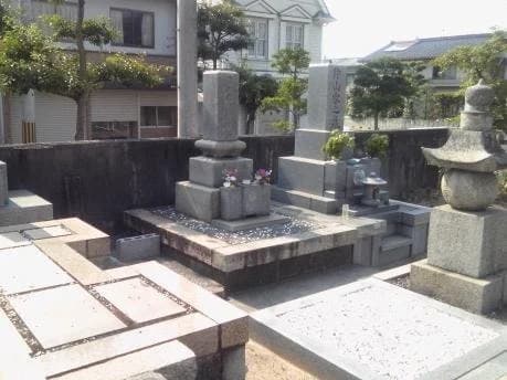 正林寺墓苑