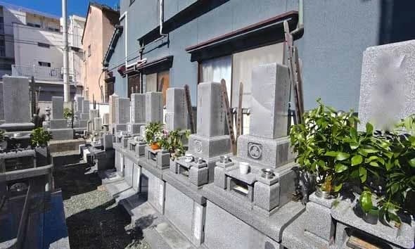 寶林寺墓苑（宝林寺墓苑）