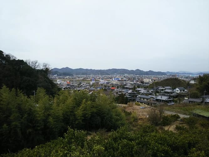 松山市営 平田墓地