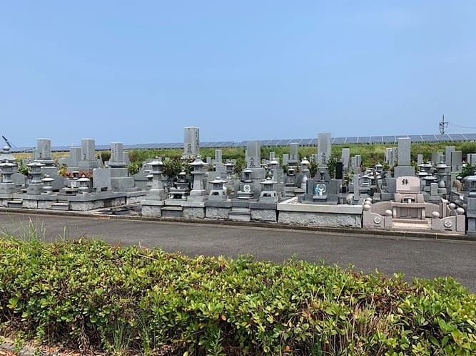 西条市営 旭新開墓地