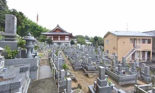 龍泰寺墓苑